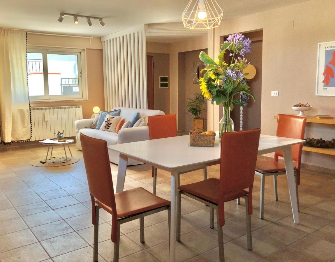 Blue Apricot Apartment Con Jacuzzi Montesilvano Luaran gambar